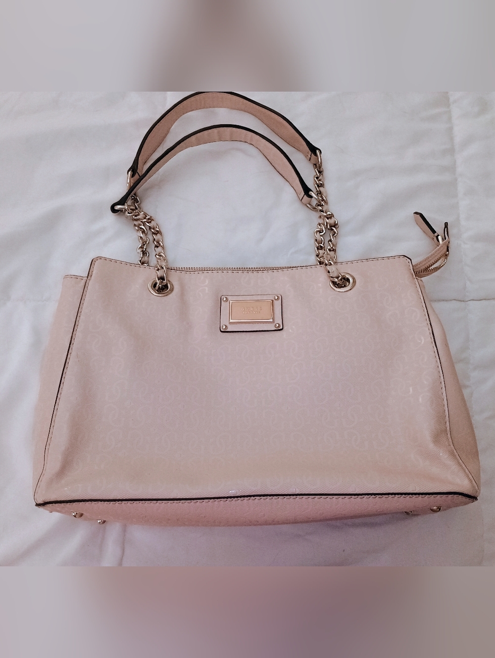 PRICE FIRM NWOT Guess Embossed Pastel Pink Tote Style Handbag